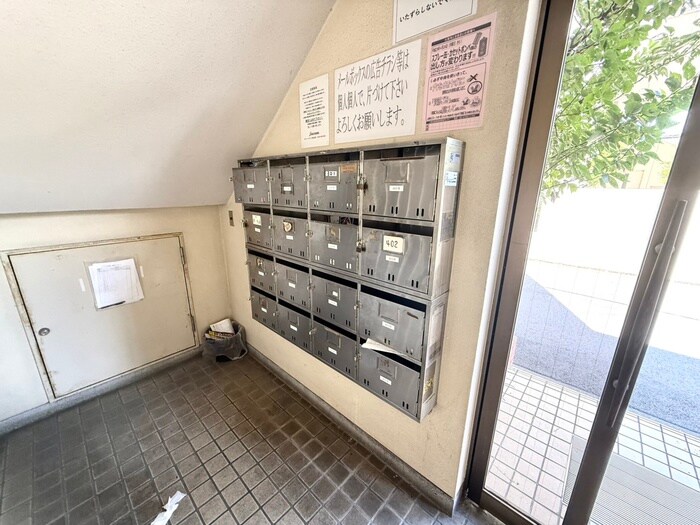 コ－ポラス翌檜の物件外観写真