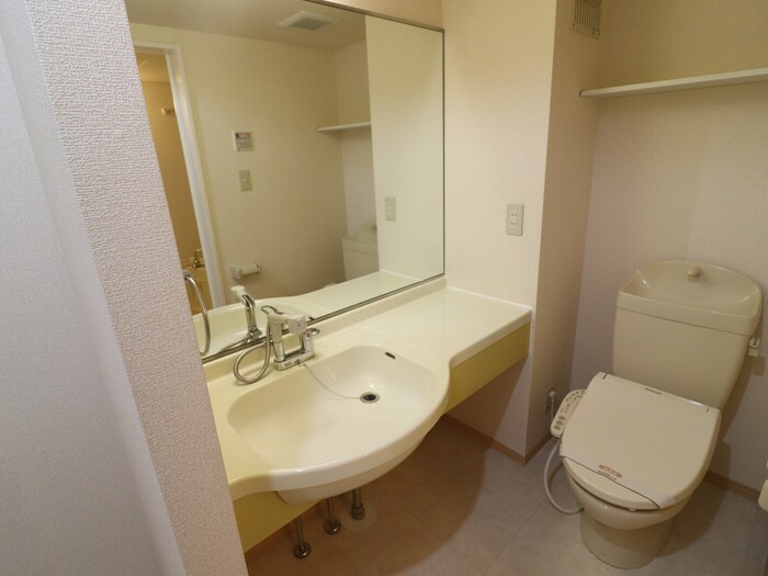 リバ－ハイツＡ棟の物件内観写真