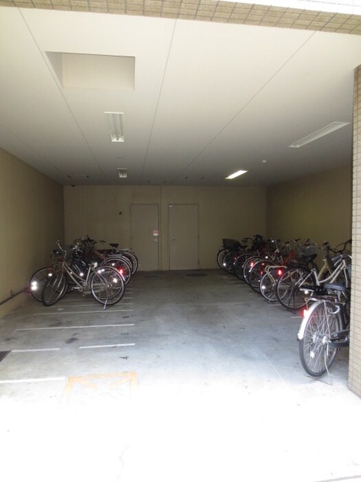 アヴァンセク－ル京橋南の物件外観写真