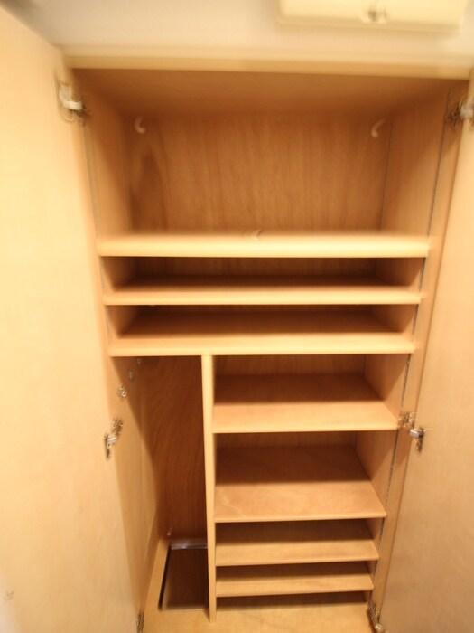 アヴァンセク－ル京橋南の物件内観写真