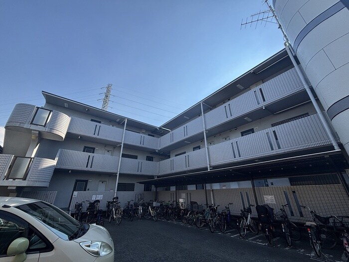 プルミエールの物件外観写真