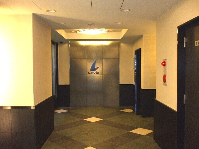 ｱｸｱﾌﾟﾚｲｽ京都御所ノ内（701）の物件外観写真