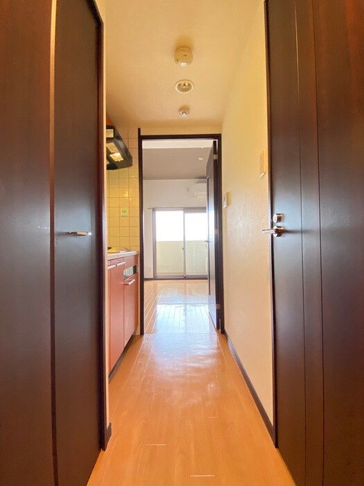 ｱｸｱﾌﾟﾚｲｽ京都御所ノ内（701）の物件内観写真