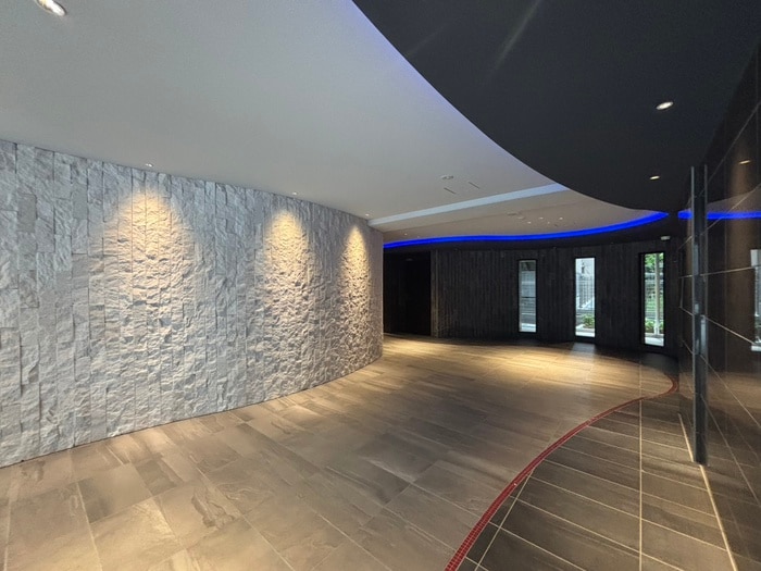 セレニテ難波グランデシュッドの物件外観写真