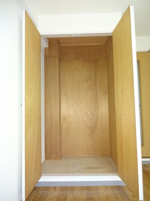 メゾンオ－ムラの物件内観写真