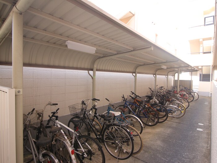 Ａフラットタカノの物件外観写真