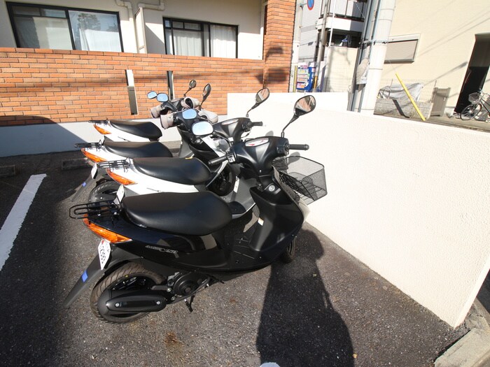 Ａフラットタカノの物件外観写真