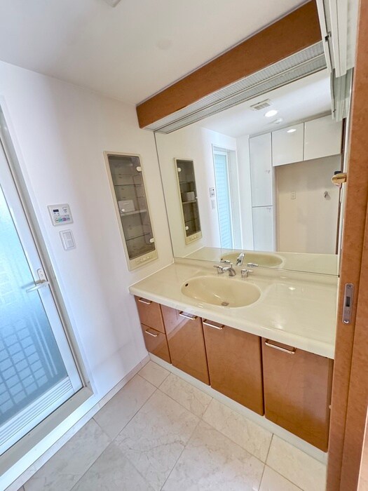 リ－ガル京都烏丸五条通り(1002)の物件内観写真