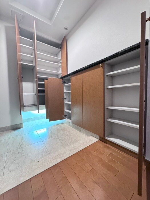 リ－ガル京都烏丸五条通り(1002)の物件内観写真