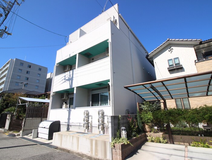 LOTUSＴｓｕｋａｇｕｃｈｉⅡの物件外観写真