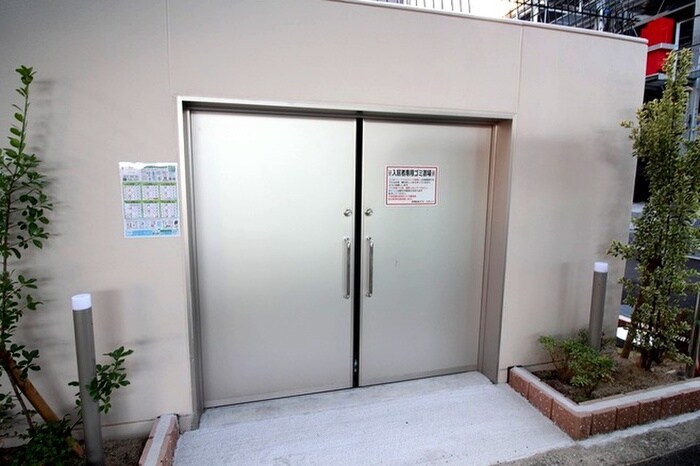 ＬＵＭＩＮＯＵＳ蛍池の物件外観写真