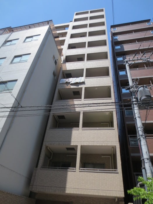 ベラジオ烏丸御池（203）の物件外観写真