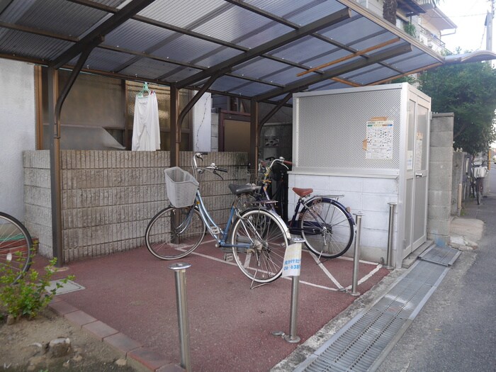 イーストサイド吹田の物件外観写真