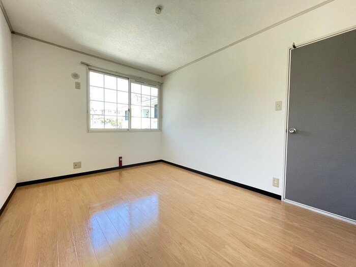 トゥインクル八科の物件内観写真