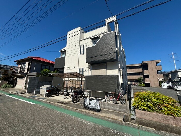 GRANDTIC　EL　小林の物件外観写真