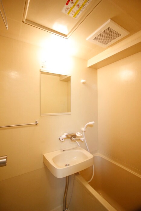 ウェルネス三界の物件内観写真