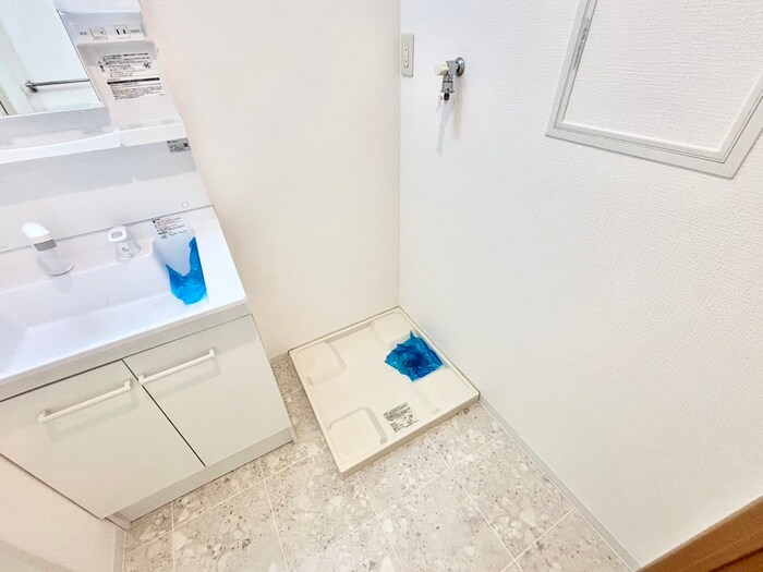 コンフォ－レ栗栖野の物件内観写真