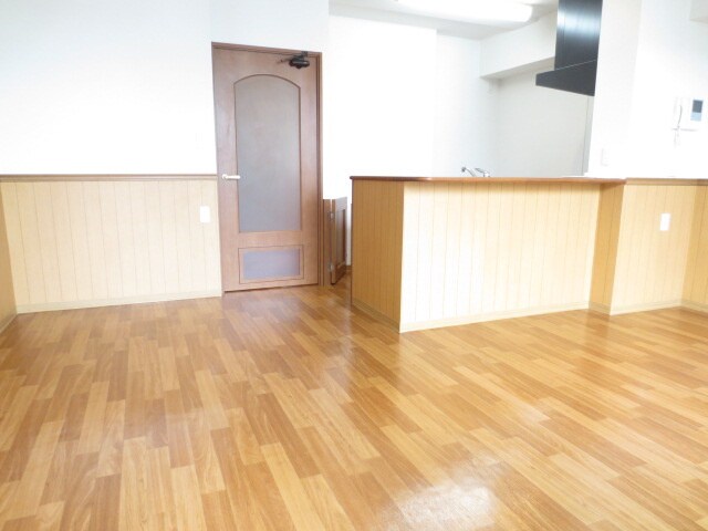 オルゴグラート鶴見の物件内観写真