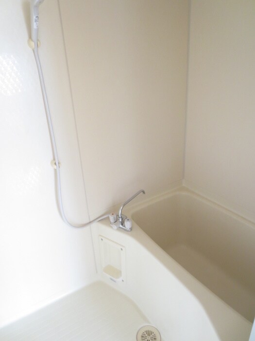 日東西中条ハイツの物件内観写真