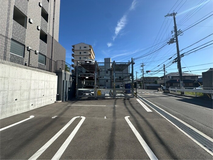 ラ・ルミエールの物件外観写真