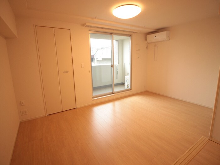 ラ・ルミエールの物件内観写真