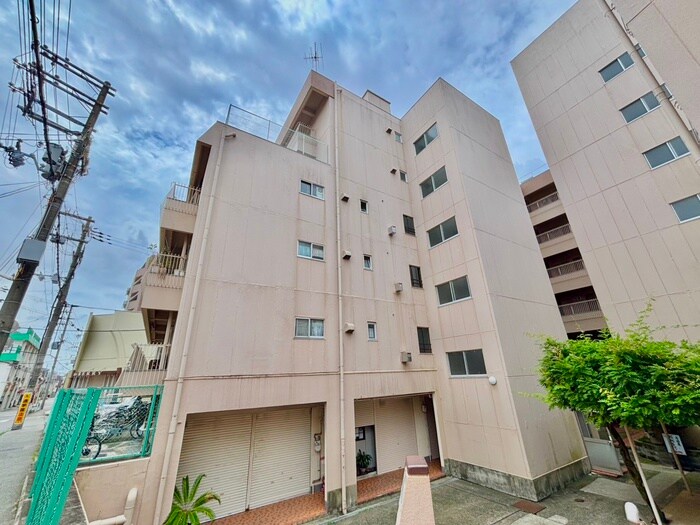 プレジデント宝塚（210）の物件外観写真