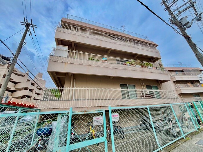 プレジデント宝塚（210）の物件外観写真