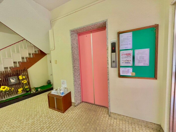 プレジデント宝塚（210）の物件外観写真