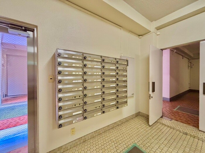 プレジデント宝塚（210）の物件外観写真