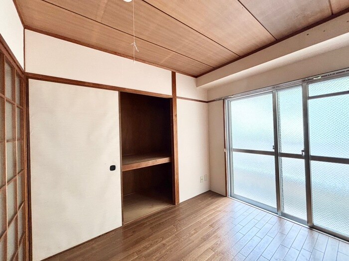 プレジデント宝塚（210）の物件内観写真