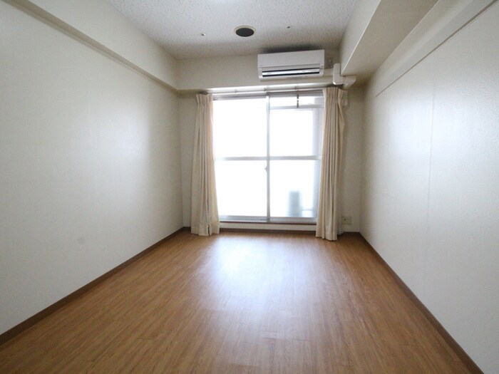 カルムイン江坂Ⅲの物件内観写真