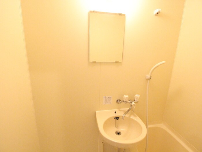 カルムイン江坂Ⅲの物件内観写真