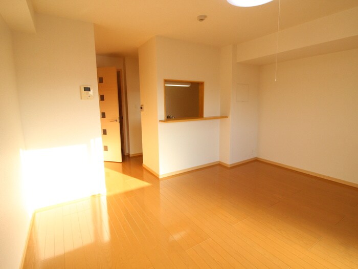 トリオンファ－レの物件内観写真