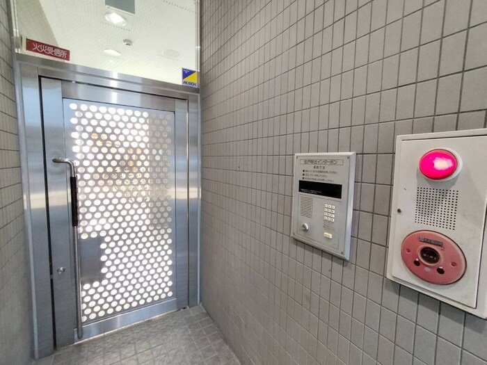 プル－リオン竹鼻の物件外観写真