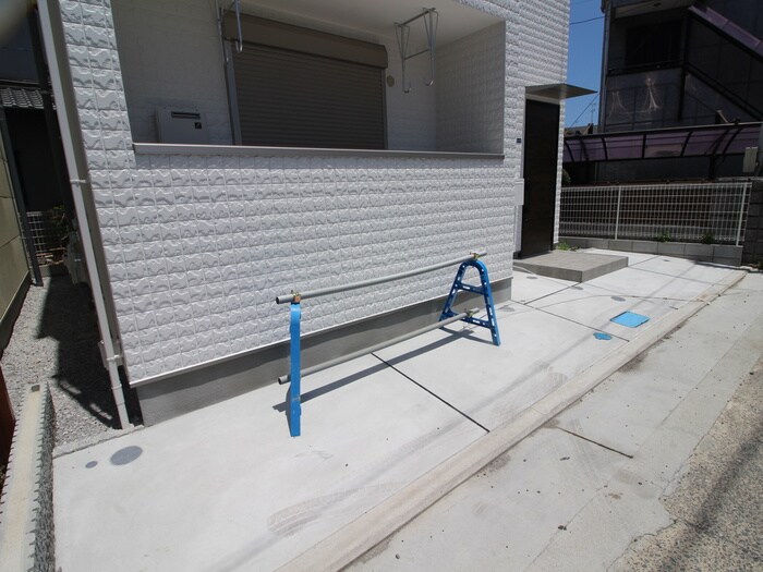 パインコートの物件外観写真