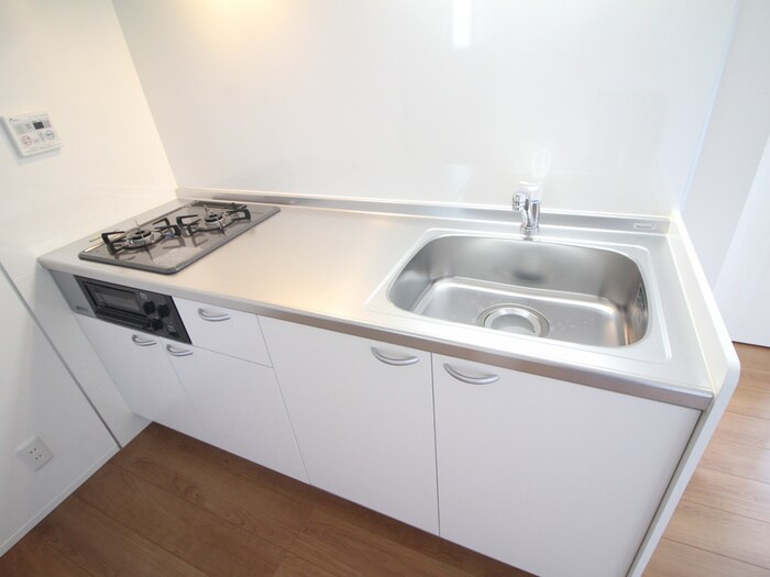 パインコートの物件内観写真