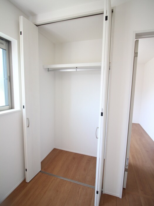 パインコートの物件内観写真