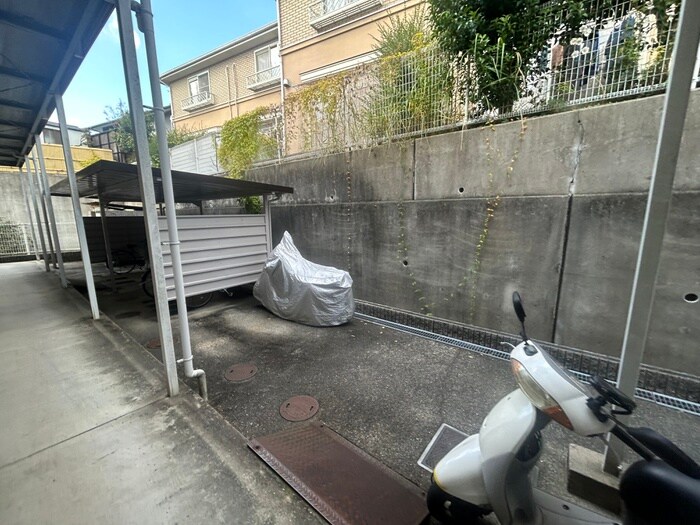 キャッスルミノオの物件外観写真