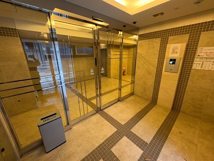 レジデンス神戸レガーロ(303)の物件外観写真