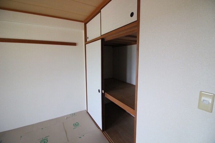 ヴィレッジバンブ－の物件内観写真