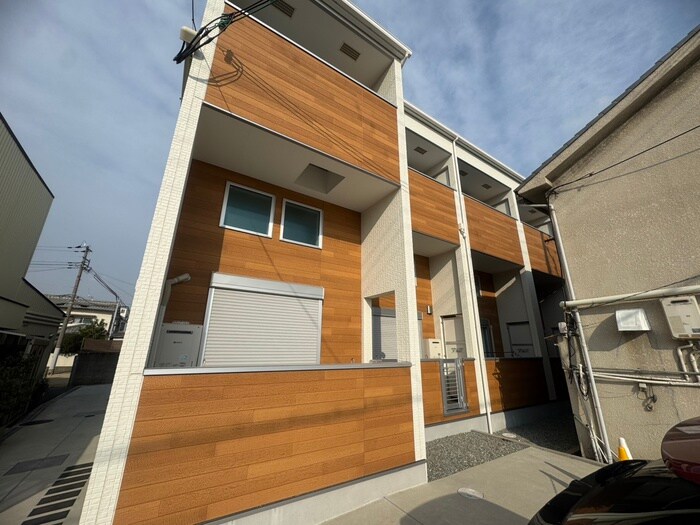 ワコーレヴィアーノ城が山の物件外観写真