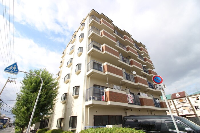 グリ－ンハイツ加美東の物件外観写真