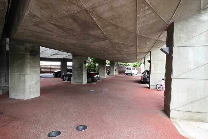 ＢＬＡＬＹＳの物件外観写真