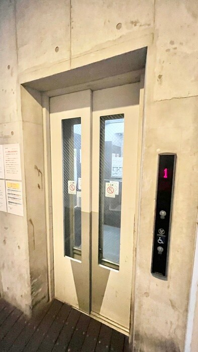 フォレステ－ジュ靭公園の物件外観写真