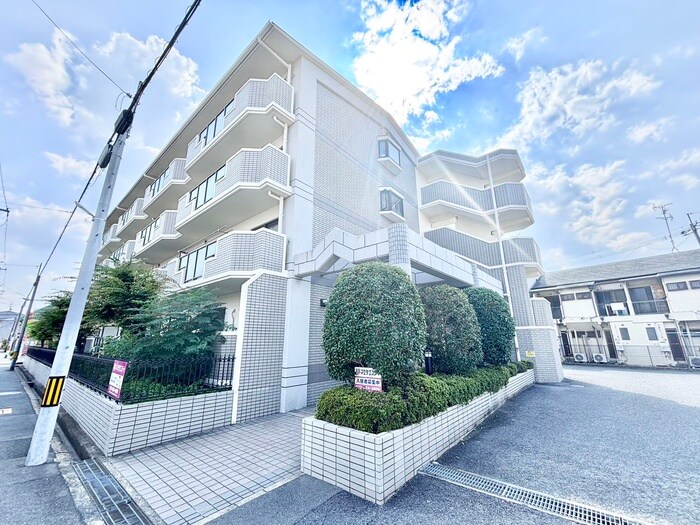 コスモスハイツの物件外観写真