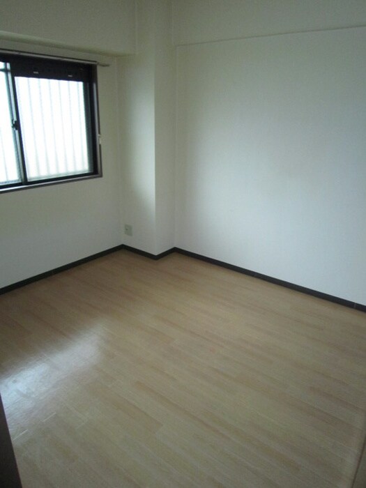 コスモスハイツの物件内観写真