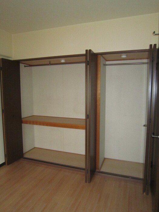 コスモスハイツの物件内観写真