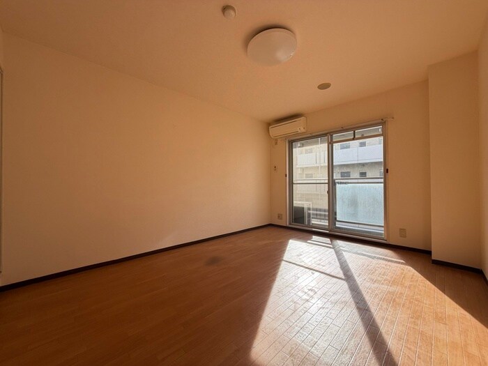 ヴィレッジゲ－トの物件内観写真