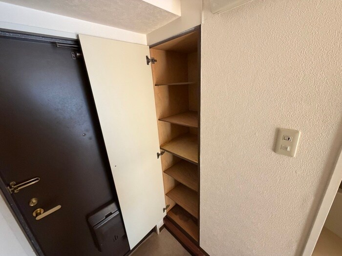 ヴィレッジゲ－トの物件内観写真