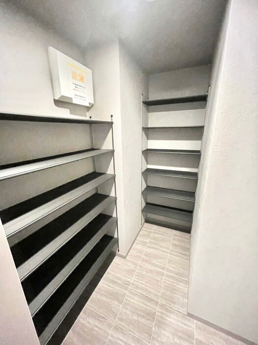 Refisia箕面船場の物件内観写真